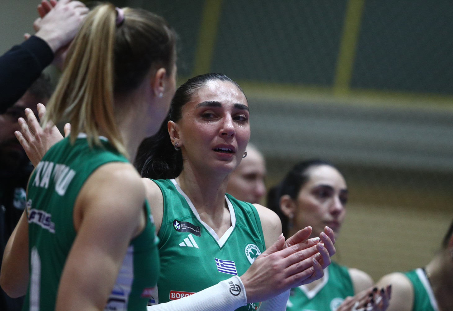 Ο παλμός στην πράσινη εξέδρα έφερε κλάματα στις παίκτριες του Παναθηναϊκού (vid)