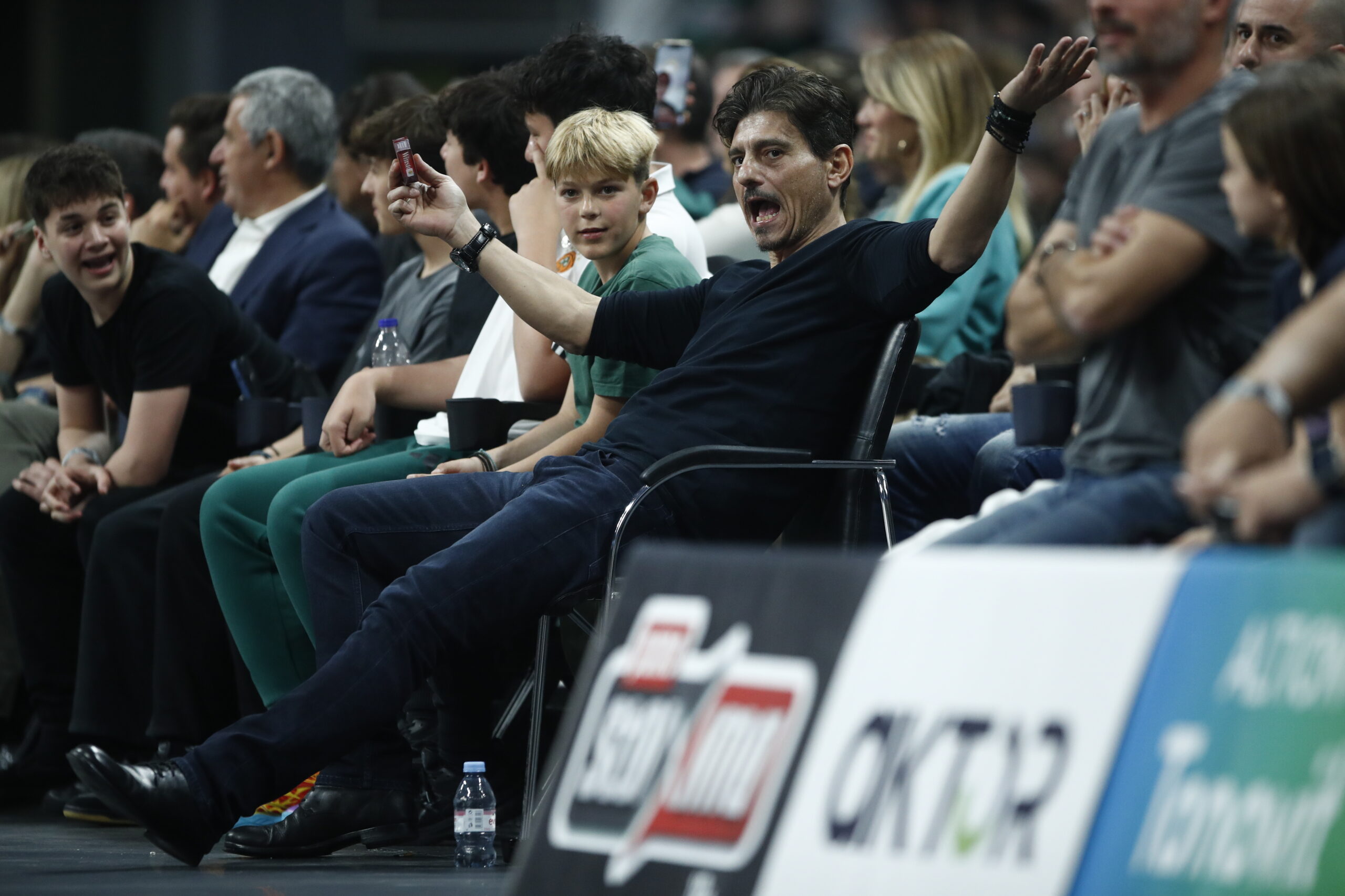 Έξαλλος με τους διαιτητές ο Γιαννακόπουλος στο Παναθηναϊκός-Ερυθρός (pics)