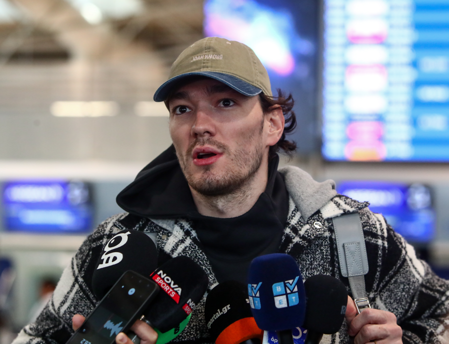 Όσμαν: «Πάμε να νικήσουμε και τα δύο παιχνίδια» - Τι είπε για την κατάστασή του