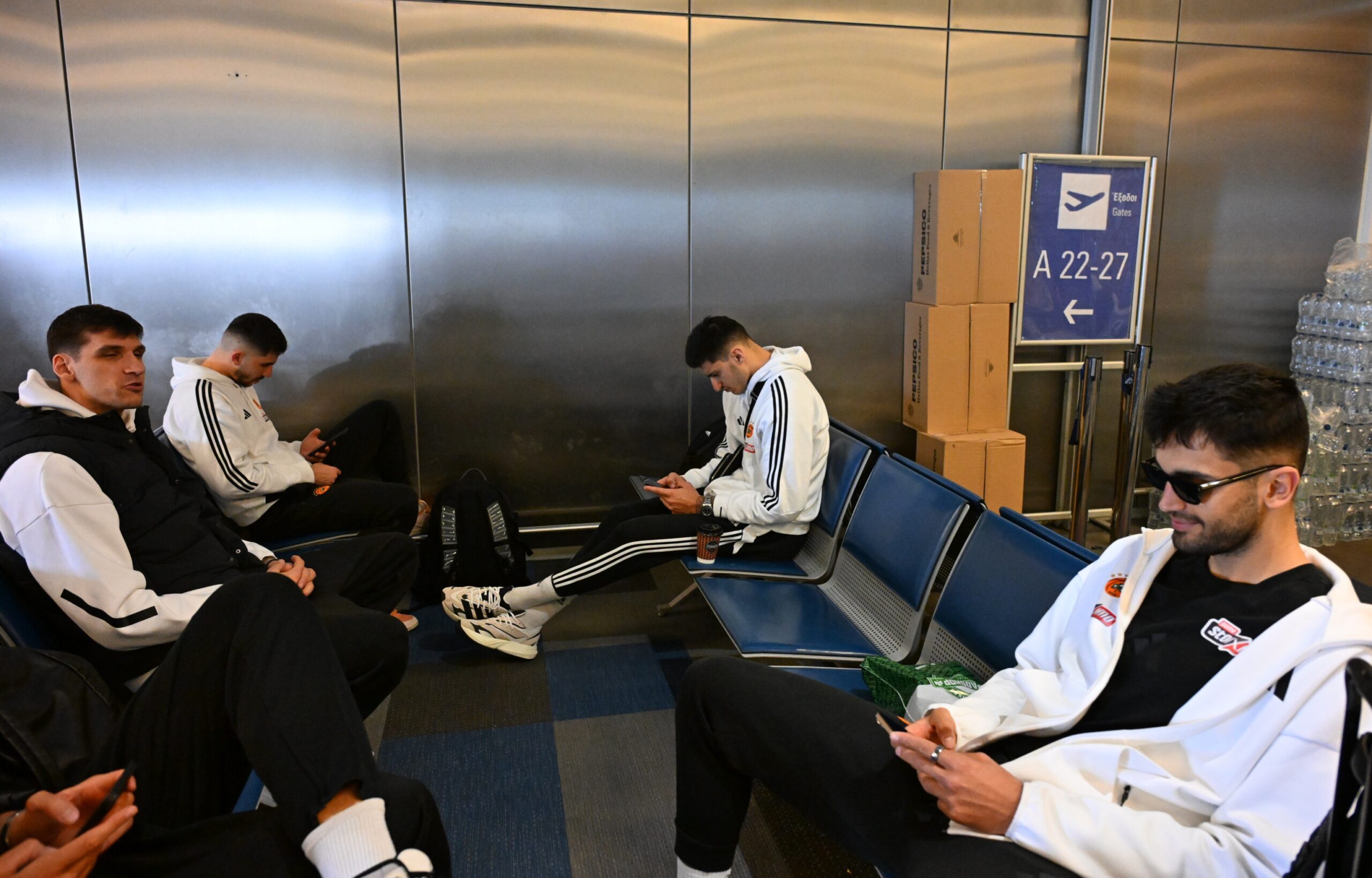 Αποφασισμένοι στον Παναθηναϊκό: Φωτογραφίες από την αναχώρηση για την Τουρκία