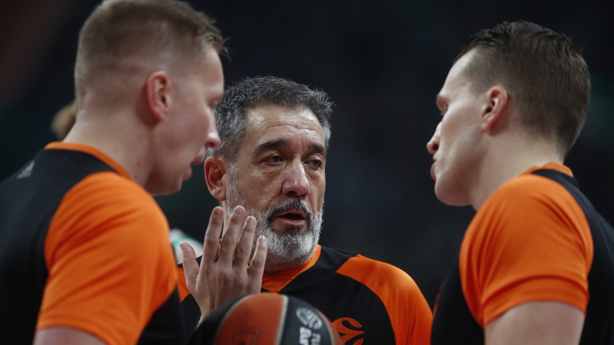 Επίσημο: Οι διαιτητές στο Εφές-Παναθηναϊκός (Game 4)