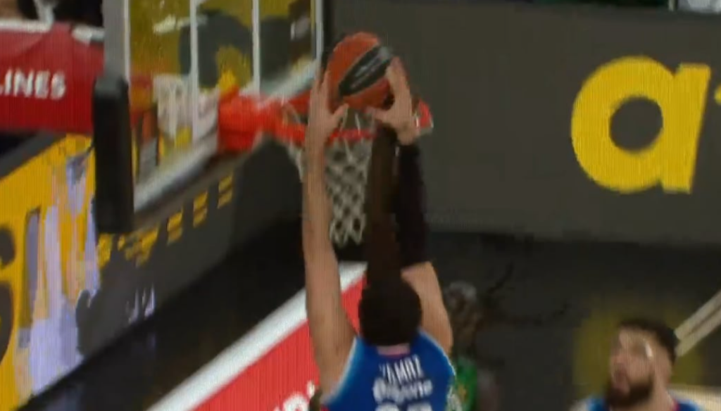 Εφές - Παναθηναϊκός: Καθαρή τάπα από τον Γκάμπριελ, βολές ο Γιλμάζ