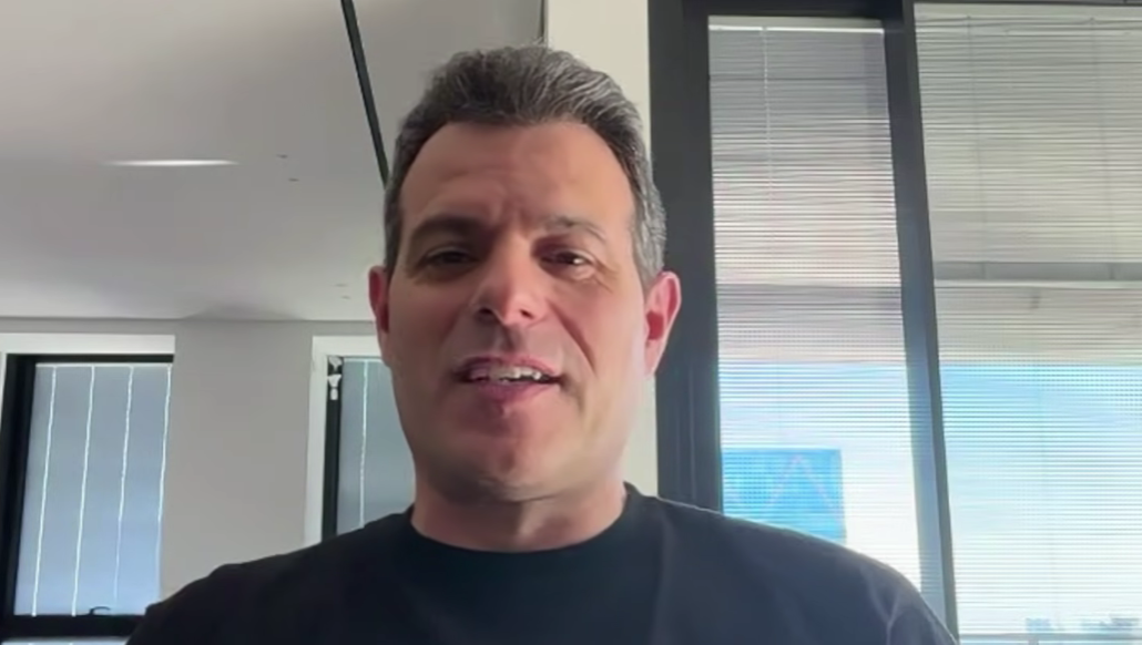 Μονέκε: «Είχα ονειρευτεί τον αποκλεισμό του Παναθηναϊκού, μην με μισείτε για αυτό» (vid)