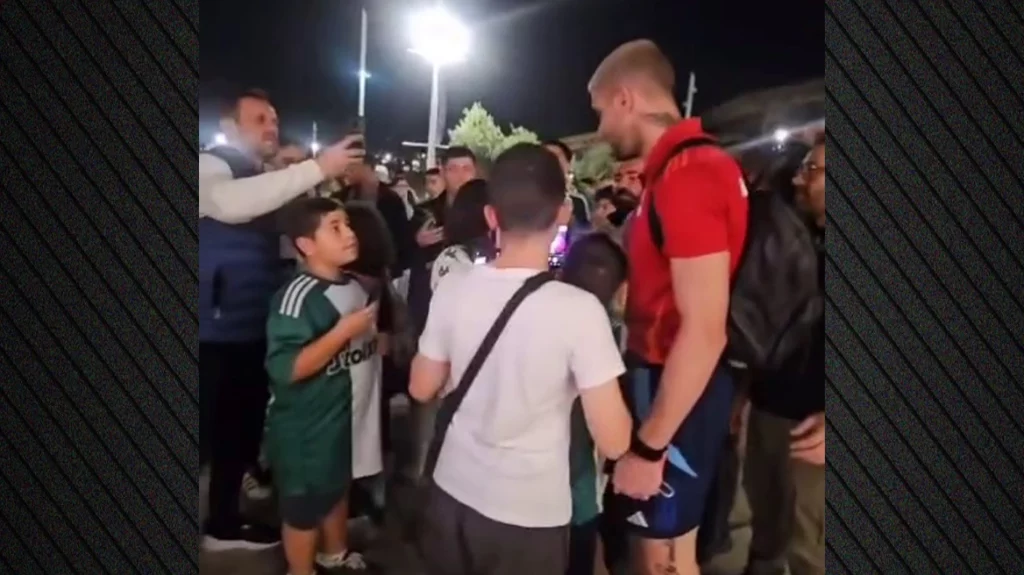 «Πασχαλάκη έλα στον Παναθηναϊκό» (vid)