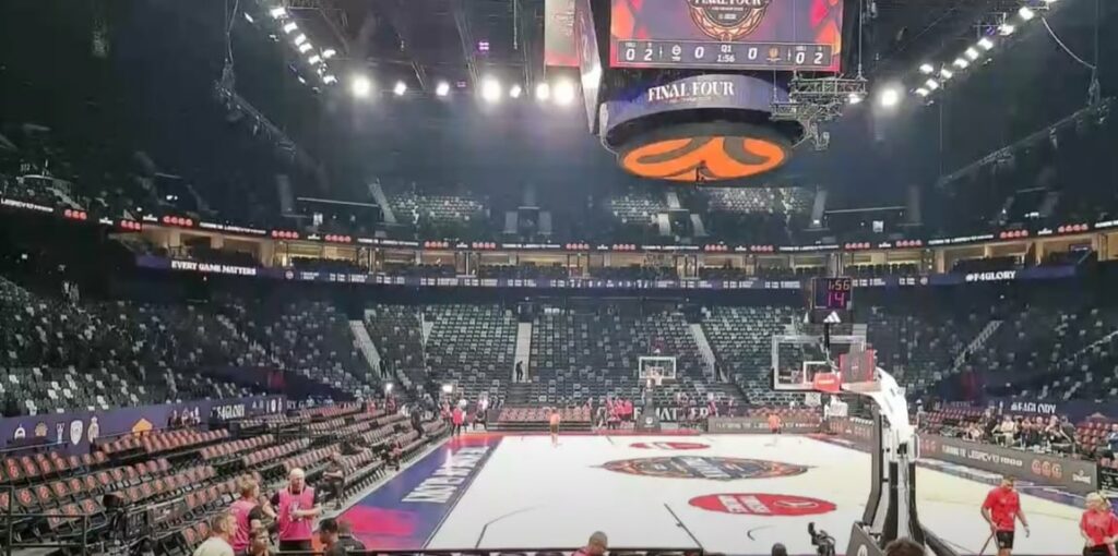 Φενέρμπαχτσε - Παναθηναϊκός: Οι πρώτες εικόνες από το γήπεδο