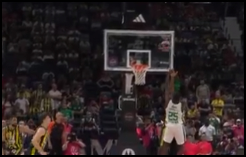 Παναθηναϊκός: Το buzzer beater του Κέντρικ Ναν στο ημίχρονο (vid)