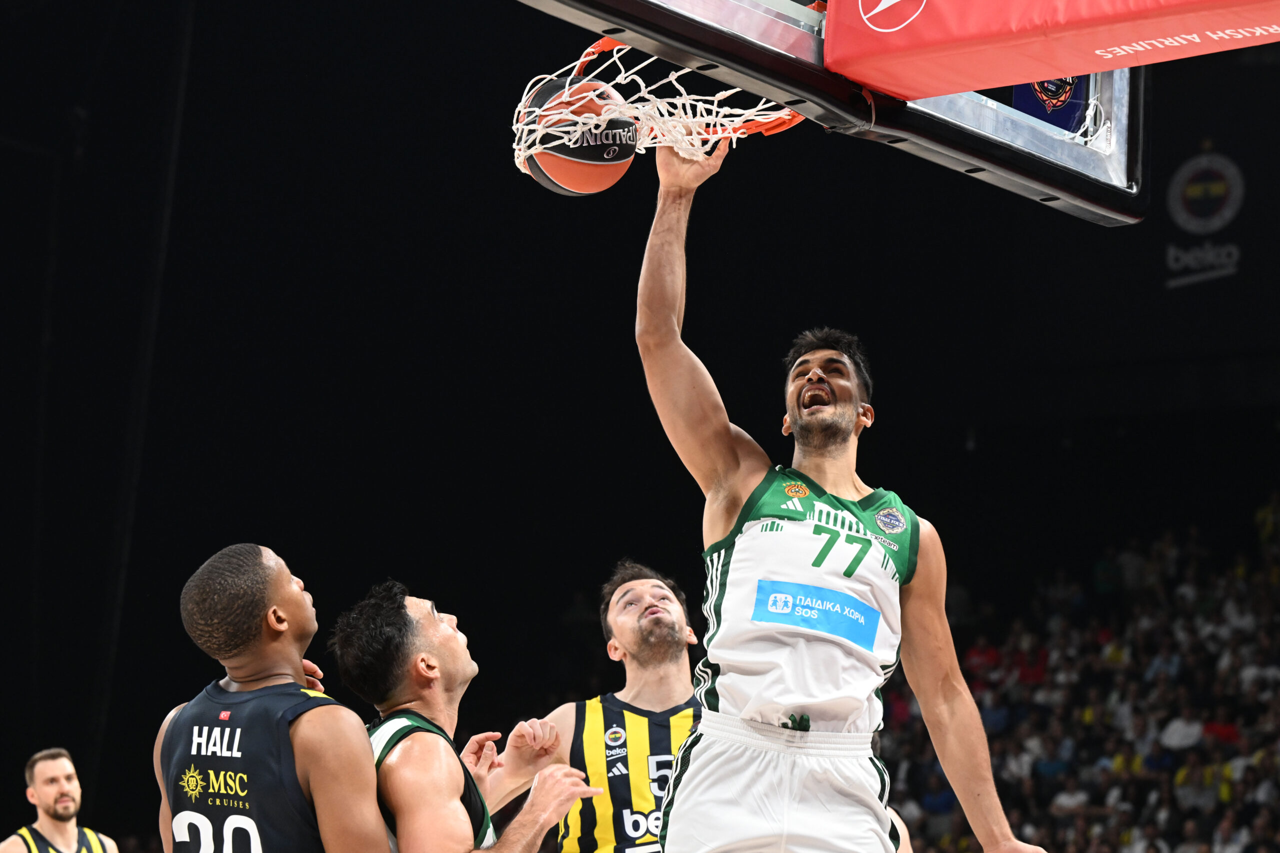 «Μνηστήρας για Γιουρτσεβέν – Προς "διαζύγιο" με τον Παναθηναϊκό»