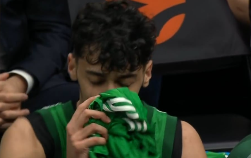 Ολυμπιακός - Παναθηναϊκός: Αποβλήθηκε ο Σαμοντούροβ, βγήκε μόνος του από το παιχνίδι