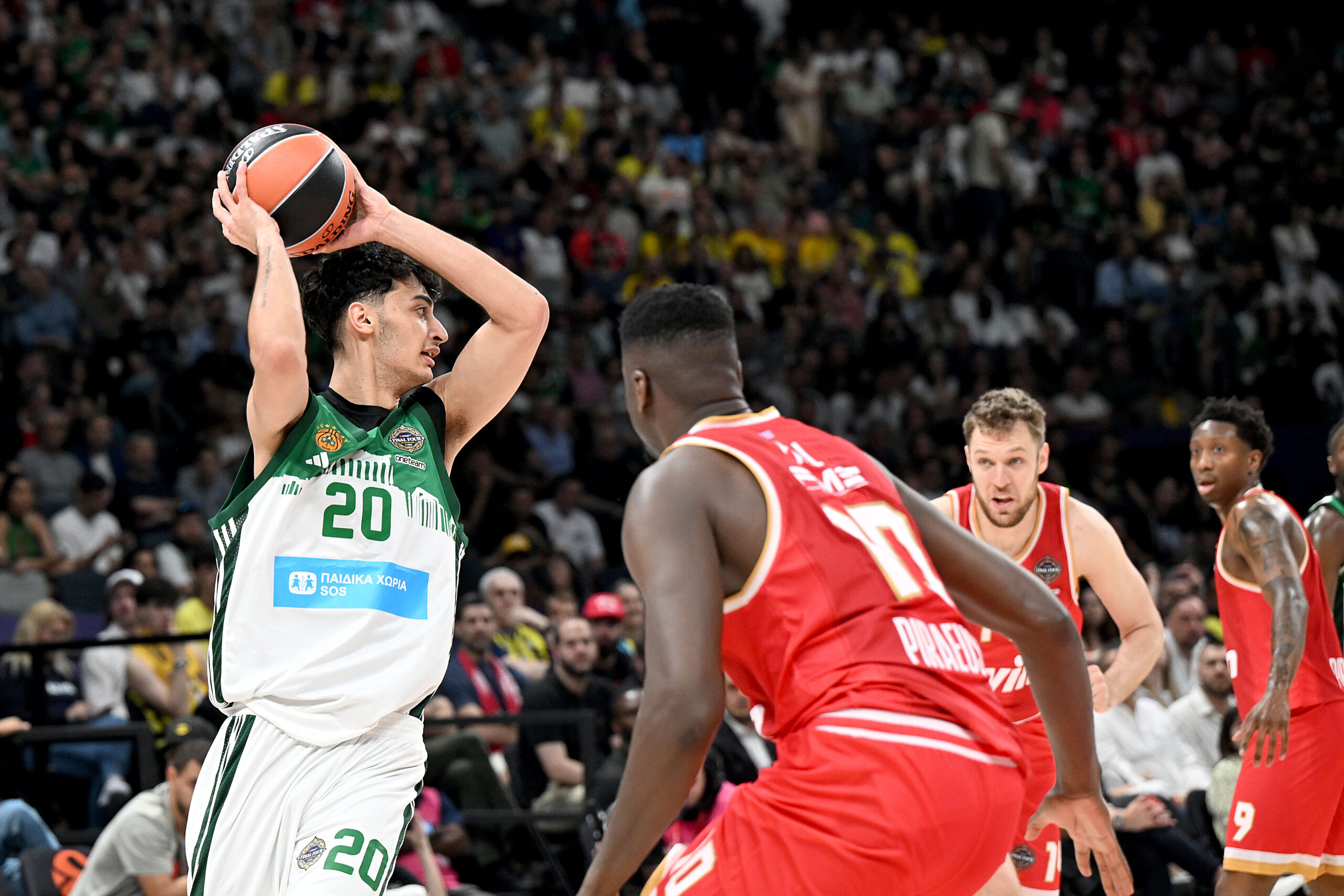 Σαμοντούροβ: Η ατάκα για την αποθέωση από τους φιλάθλους