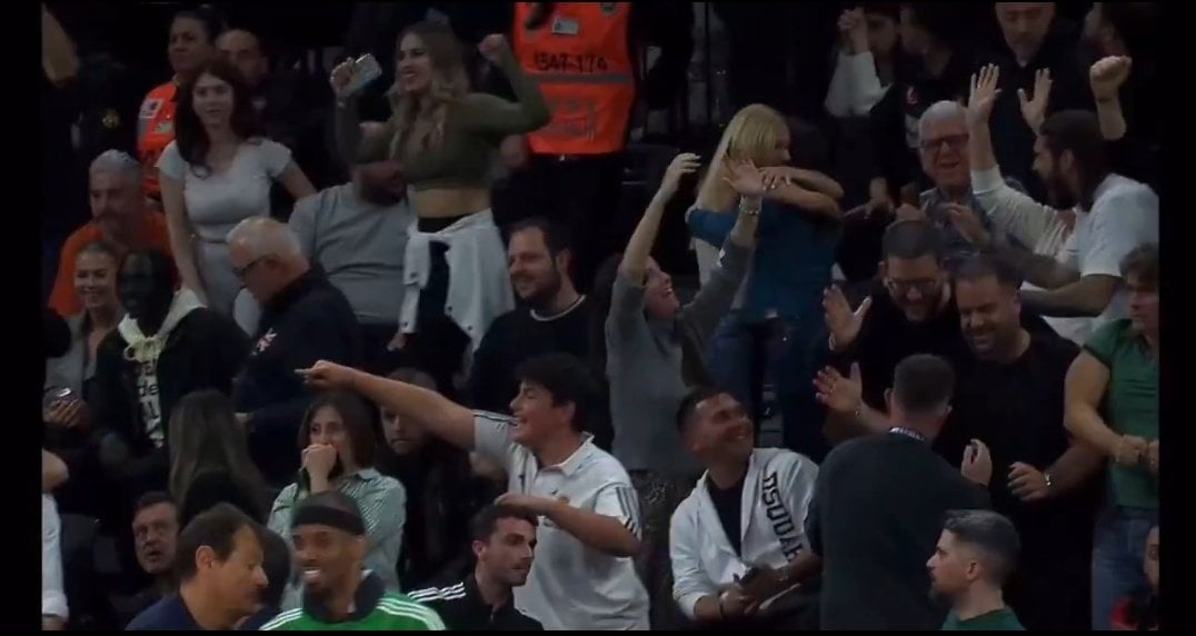 Παναθηναϊκός: Είδατε την αντίδραση του Σαρπ Αταμάν στο τρίποντο του Μήτογλου; (pic)