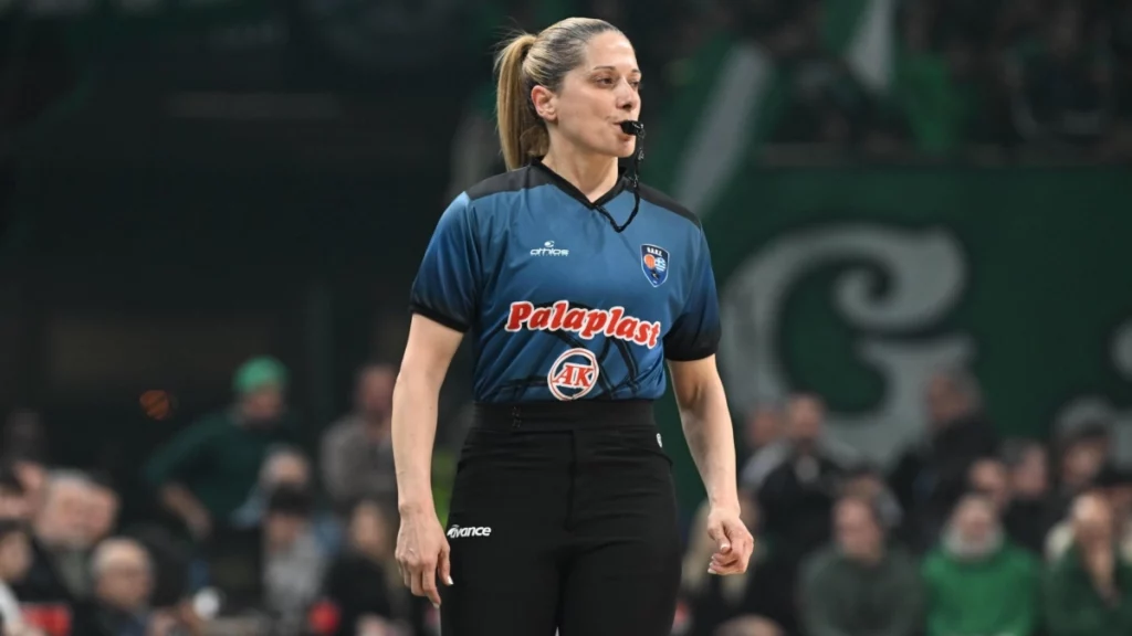 Επίσημο: Με Τσαρούχα οι διαιτητές στο Παναθηναϊκός-Ολυμπιακός Game 1