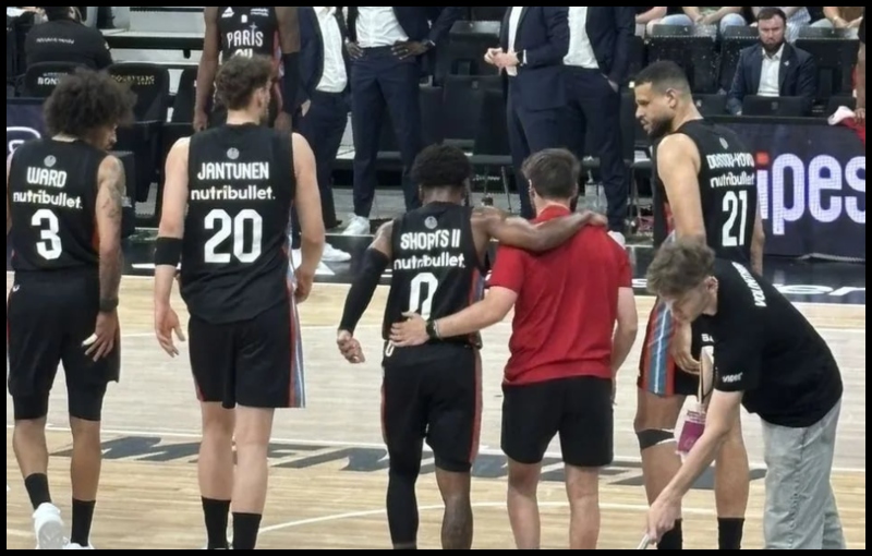 Σορτς: Λήξη συναγερμού, επέστρεψε στον αγώνα της Παρί