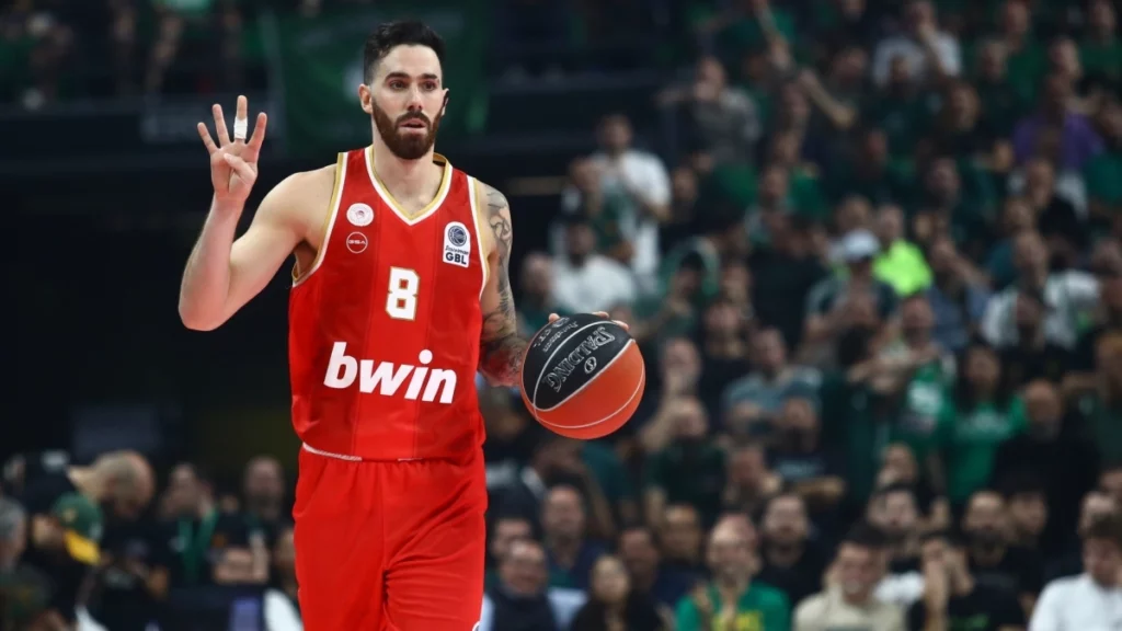 Εκτός εξάδας ξένων ο Βιλντόζα - Η δωδεκάδα του Ολυμπιακού