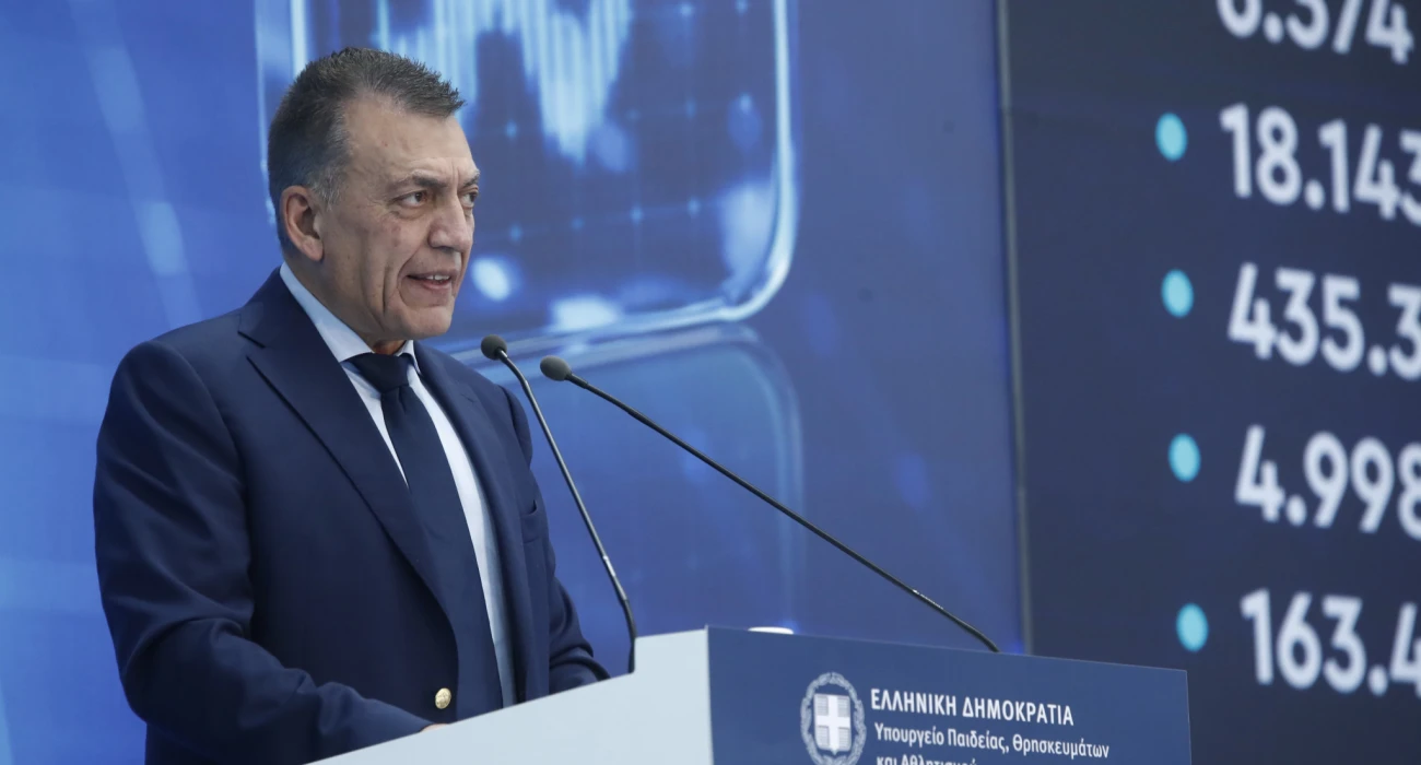 Ο Βρούτσης αποκάλυψε το σενάριο που θα διακόψει οριστικά ο ίδιος το πρωτάθλημα