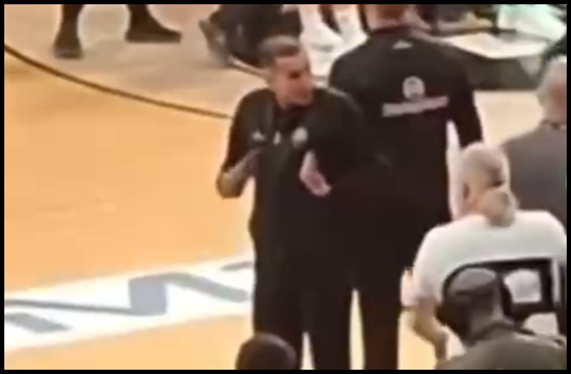 Ολυμπιακός-Παναθηναϊκός: Οι έντονες παρατηρήσεις του Μιχάλη Κουντούρη στους διαιτητές (vid)