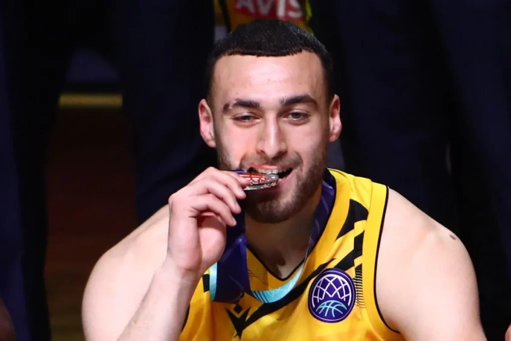 Στα ραντάρ του Παναθηναϊκού παίκτης της ΑΕΚ!