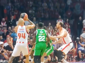 Βίντεο: Τρεις βολές στον Φουρνιέ, σε φάουλ... φάντασμα του Γκραντ