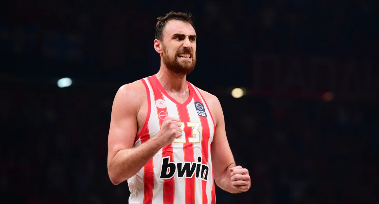 Πότε θα δώσει ο Μιλουτίνοφ απάντηση στον Παναθηναϊκό