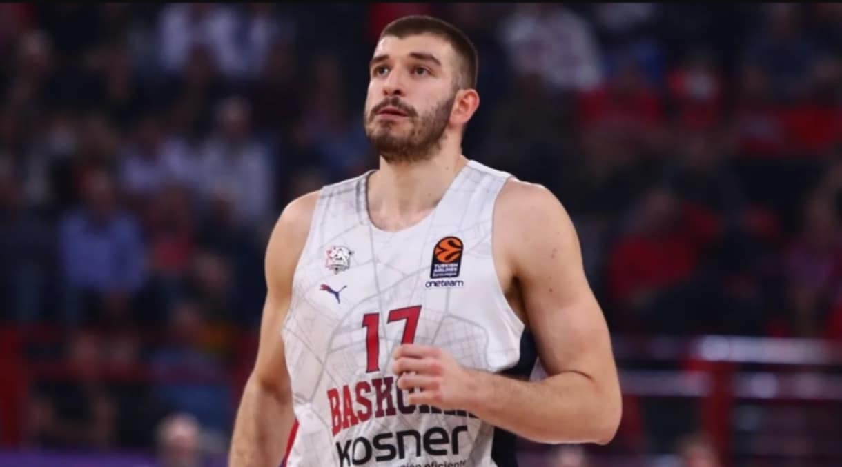 Βετάκης: «Πάνω από 4 εκατ. ευρώ - Τινάζει την... μπάνκα για Ρογκαβόπουλος ο Παναθηναϊκός»