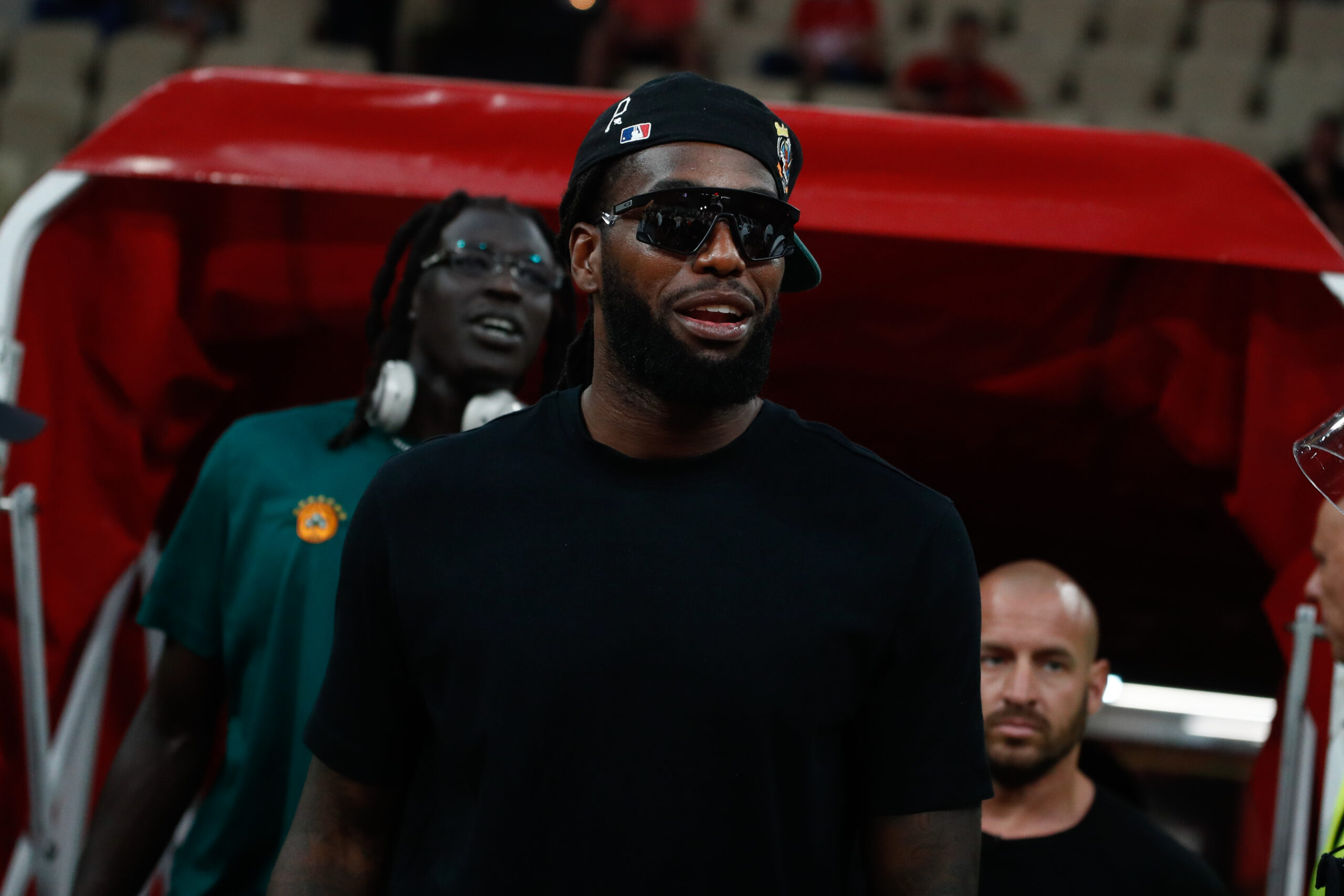 Ο Λεσόρ απάντησε στους haters του: «Για εμένα είναι αστείο...» (pic)