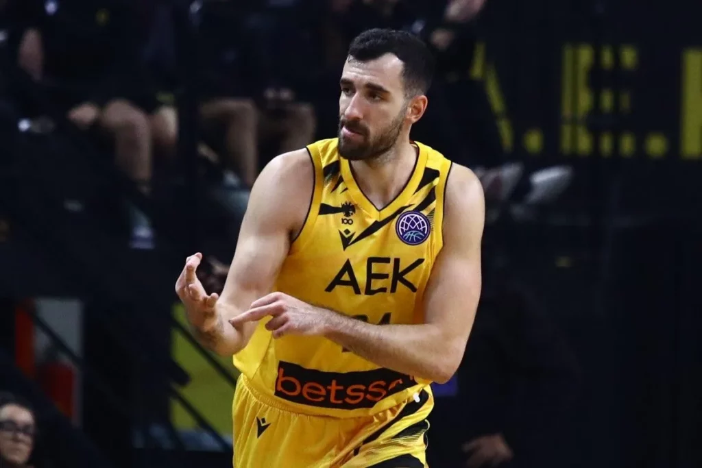 Ποιος είναι ο Γιάννης Κουζέλογλου που πήρε ο Παναθηναϊκός