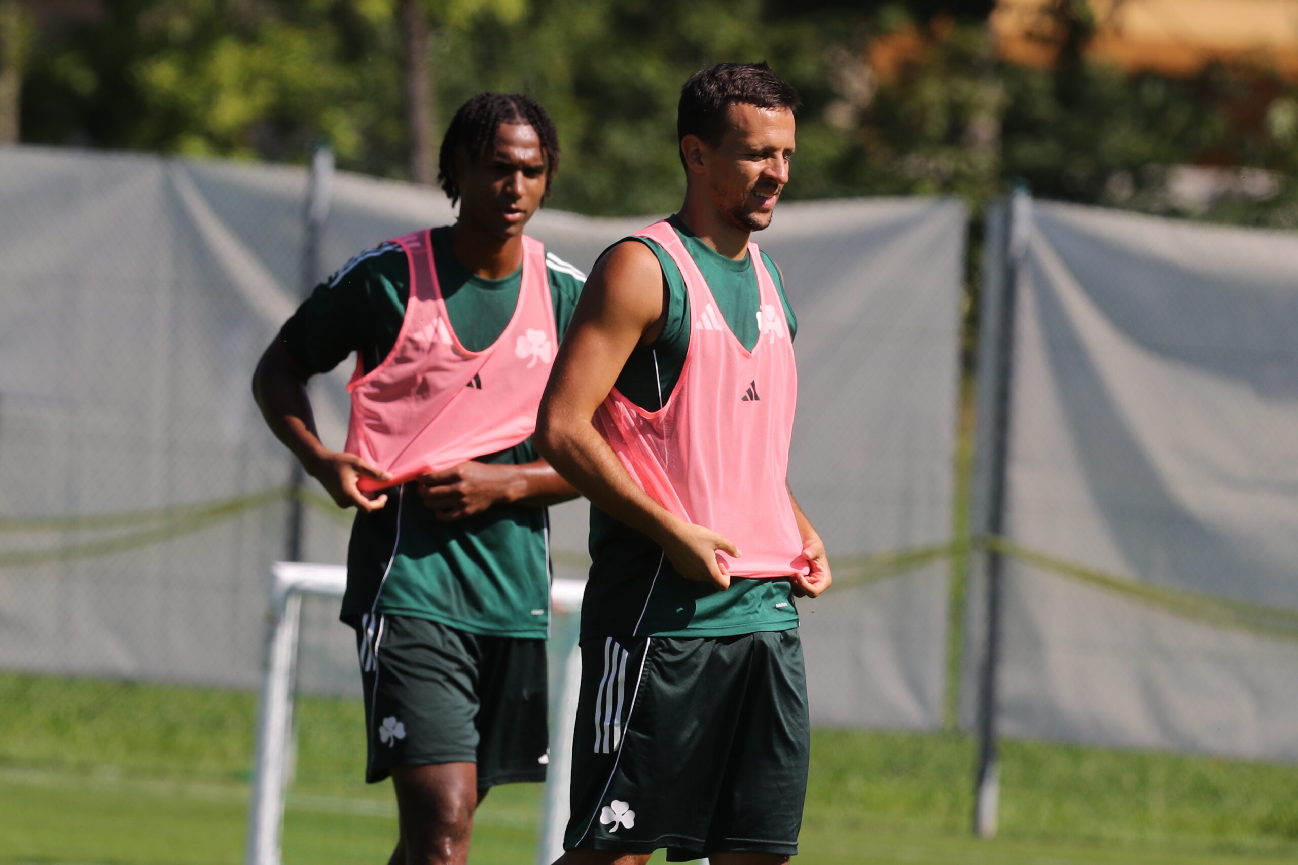 Φωτογραφίες: Τα «κλικς» από την πρώτη προπόνηση του Παναθηναϊκού στην Αυστρία