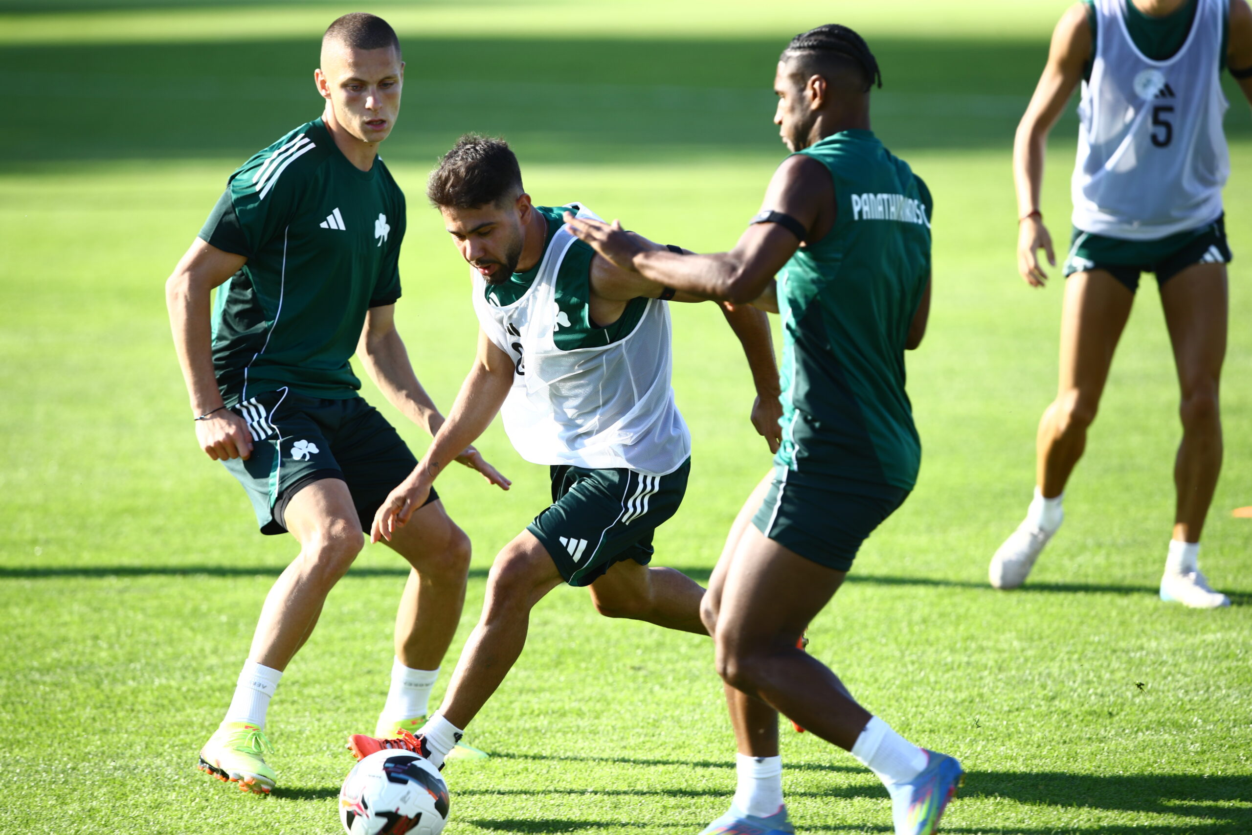 Παναθηναϊκός: Τα «κλικς» της Day 2 στο Μπαντ Χάρινγκ (pics)