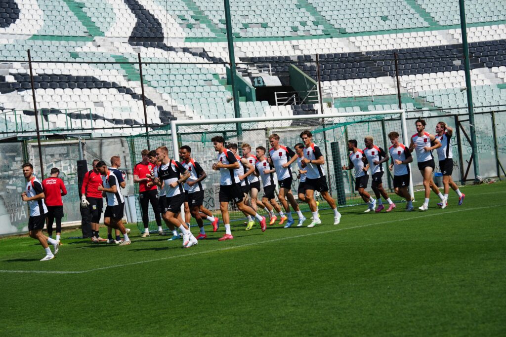 Προπονήθηκε στη Λεωφόρο η Βέστερλο πριν το φιλικό με τον Παναθηναϊκό