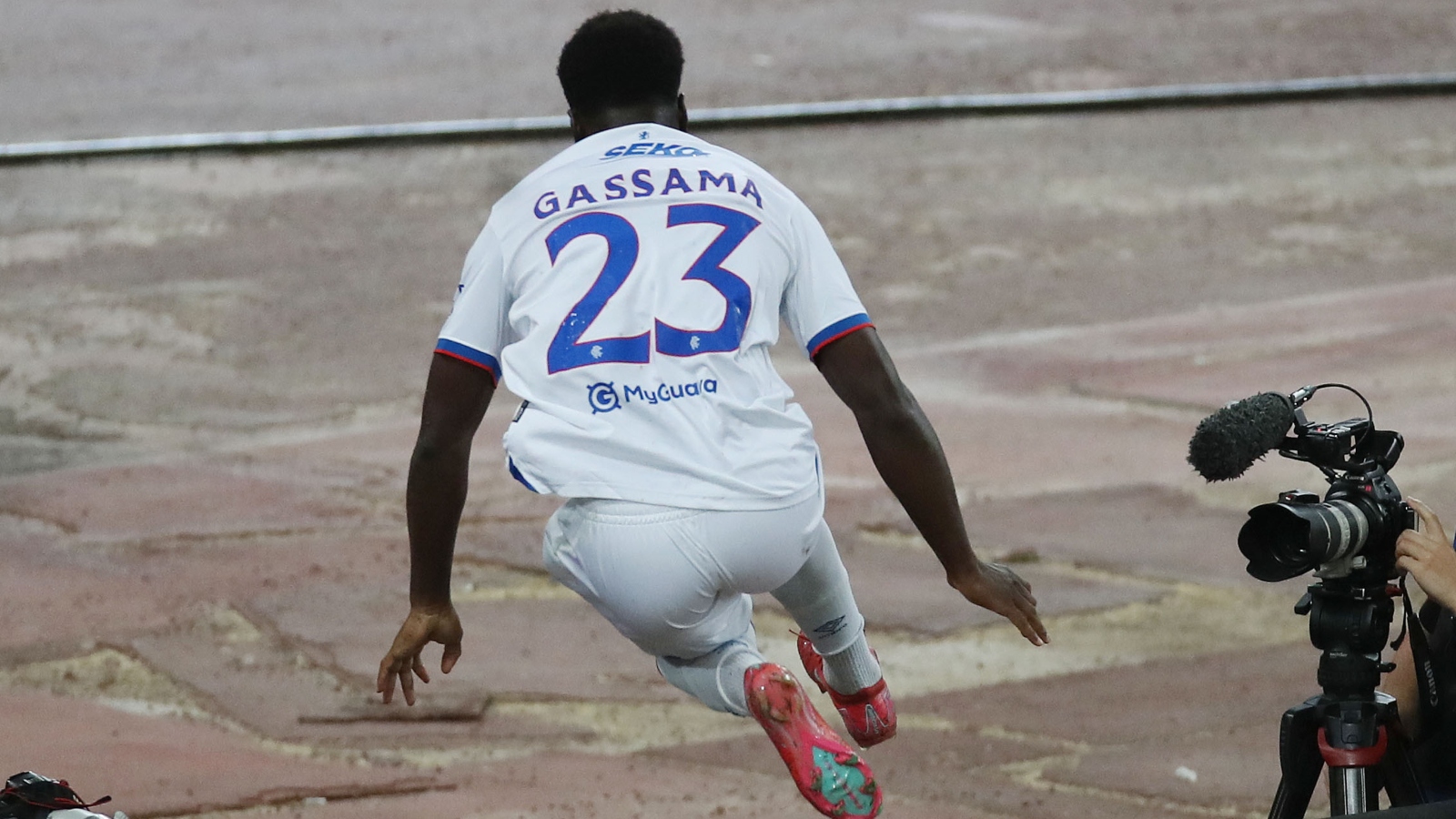 Βρετανικά ΜΜΕ για Ρέιντζερς: Αυτός είναι ο «υπεύθυνος» της πρόκρισης επί του Παναθηναϊκού!