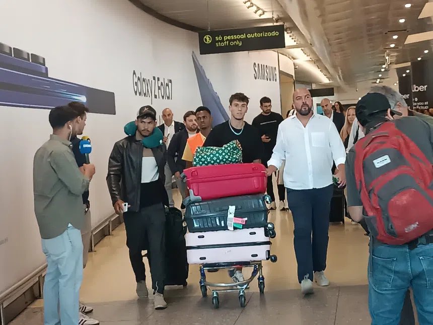 Φωτογραφία: Στην Πορτογαλία ο Βαγιαννίδης - Η πρώτη του ατάκα