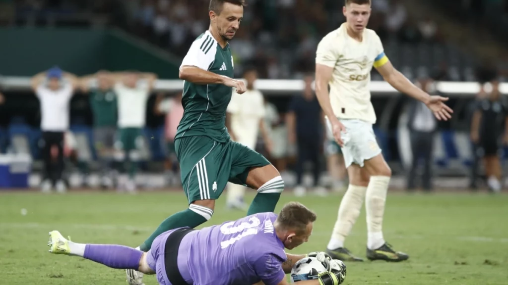 Η Σαχτάρ παραδέχθηκε τον «φύλακα-άγγελο» Ρίζνικ για το 0-0 με τον Παναθηναϊκό