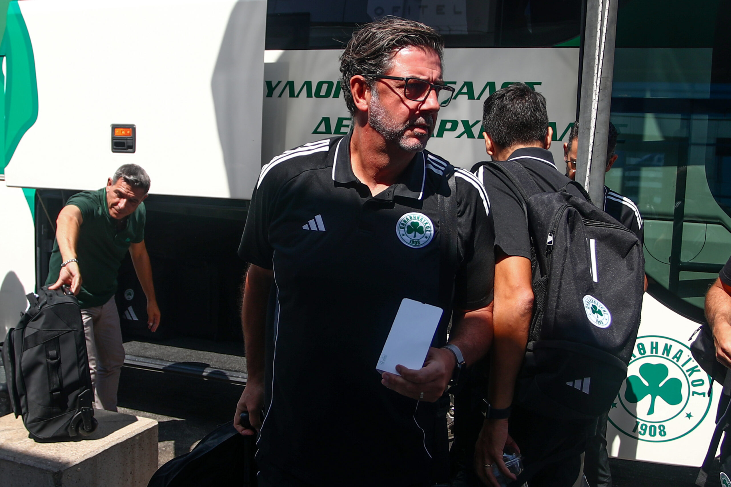 Φωτογραφίες: Αναχώρησε για... Σαχτάρ ο Παναθηναϊκός - Η αποστολή και η απουσία