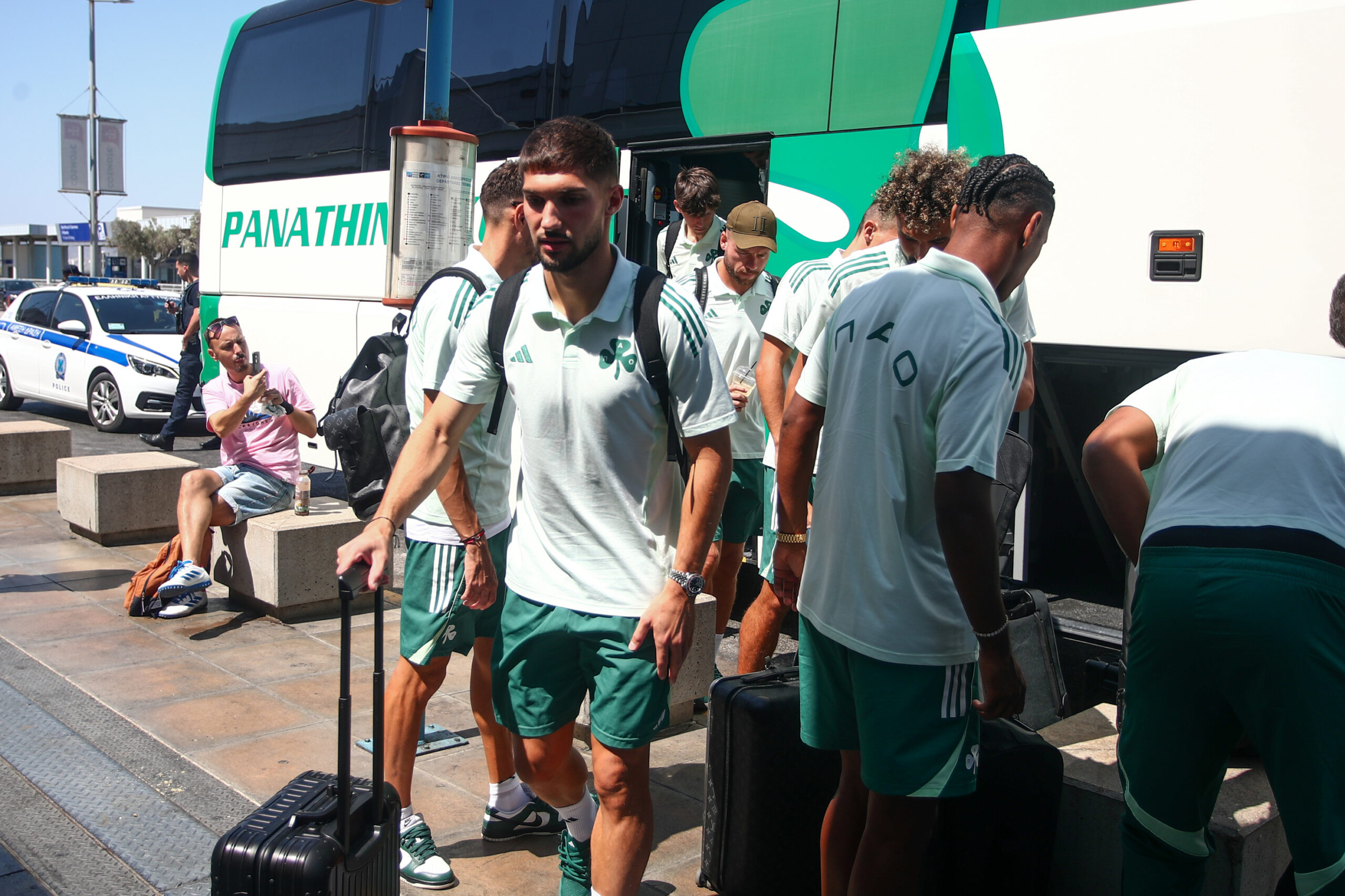 Φωτογραφίες: Αναχώρησε για... Σαχτάρ ο Παναθηναϊκός - Η αποστολή και η απουσία