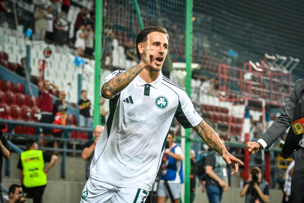 Ξέσπασε σε κλάματα ο Μαντσίνι μετά το πέναλτι που έδωσε την πρόκριση στον Παναθηναϊκό!