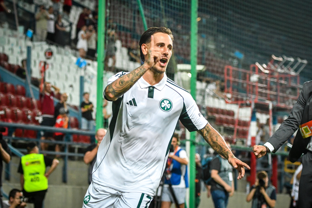 Ξέσπασε σε κλάματα ο Μαντσίνι μετά το πέναλτι που έδωσε την πρόκριση στον Παναθηναϊκό!