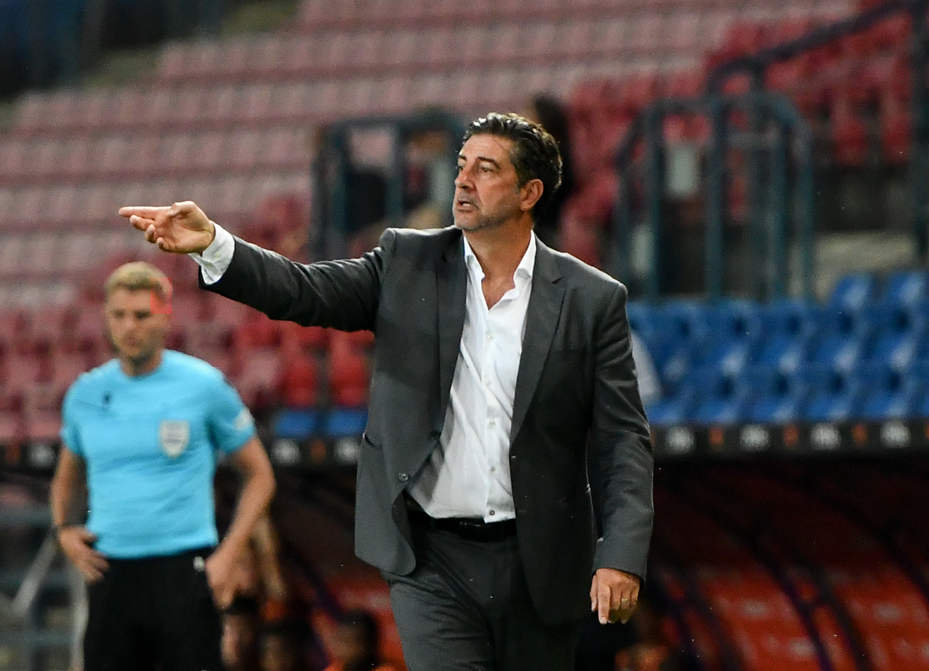 «Mάτια μου εγώ για σένα έχω...» στα αποδυτήρια με πρωταγωνιστή τον Βιτόρια!