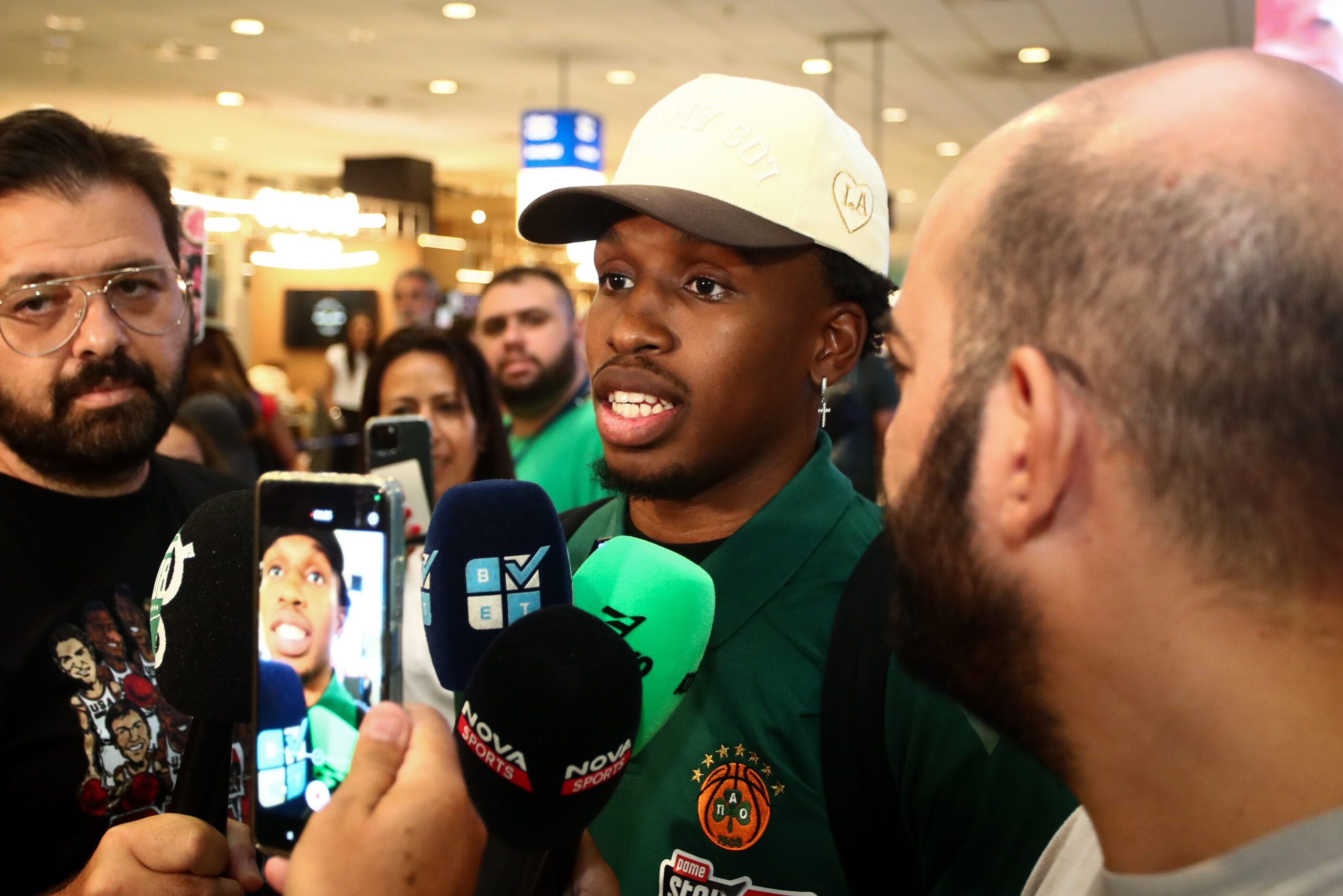 Παναθηναϊκός: Δείτε φωτογραφίες από την άφιξη του Σορτς στο «Ελευθέριος Βενιζέλος» (pics)