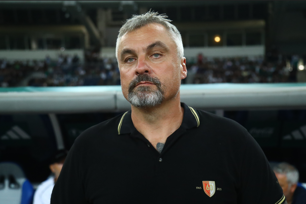 Βιτόρια στη συν. Τύπου: Δηλώσεις για Καλάμπρια, Μαξίμοβιτς και διαιτησία