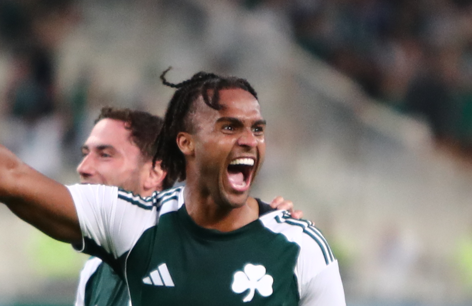 Δείτε βίντεο: «Καλάμπρια, πορόμ πορόμ πομ πομ» στο ΟΑΚΑ