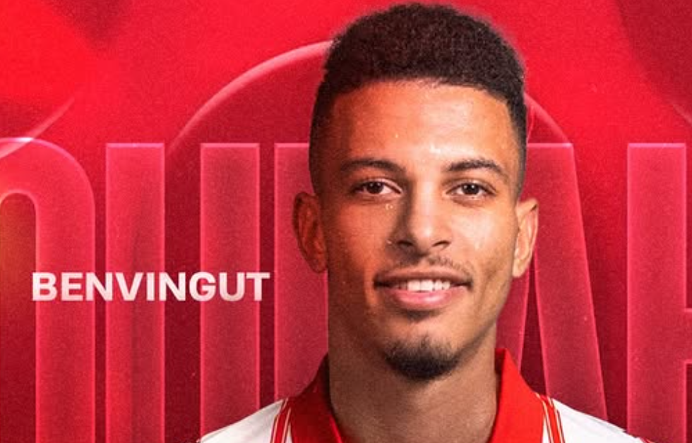 «Οργισμένοι» οι οπαδοί του Παναθηναϊκού για Ουναχί στην ανακοίνωση της Χιρόνα (pics)