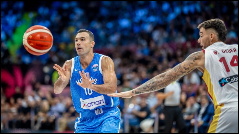 Eurobasket: Μυθική τάπα από τον Χουάντσο στον Γιάννη (vid)