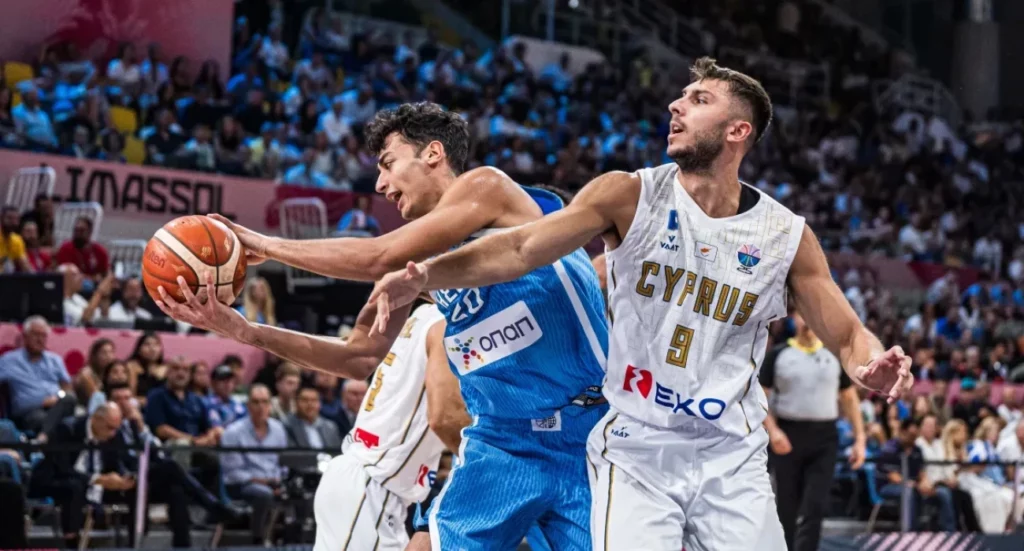 Υποψήφιος για το βραβείο στο EuroBasket ο Αλέξανδρος Σαμοντούροφ