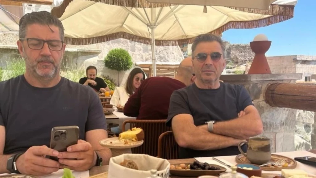 Θλίψη για τον Βιτόρια, πέθανε στενός του φίλος - Ραγίζει καρδιές το μήνυμά του