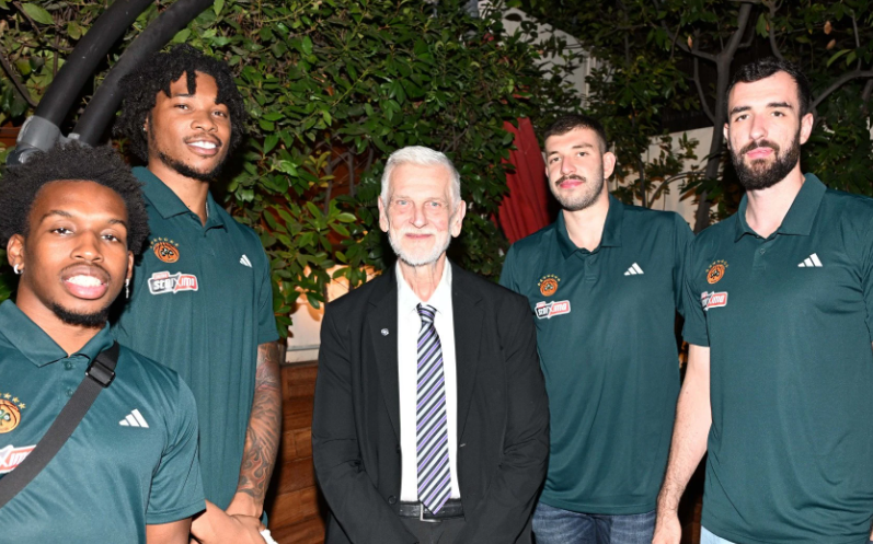 Παναθηναϊκός: Αποχαιρετιστήριο «μπάρμπεκιου» στην Αυστραλιανή Κατοικία