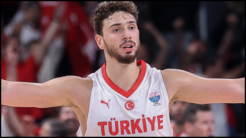 Απολογήθηκε στους Έλληνες ο Σενγκούν: «Ήταν ένα επικοινωνιακό λάθος...» (pic)