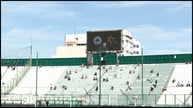 Παναθηναϊκός: Βαρύ το κλίμα στη Λεωφόρο, «βροχή» τα συνθήματα!