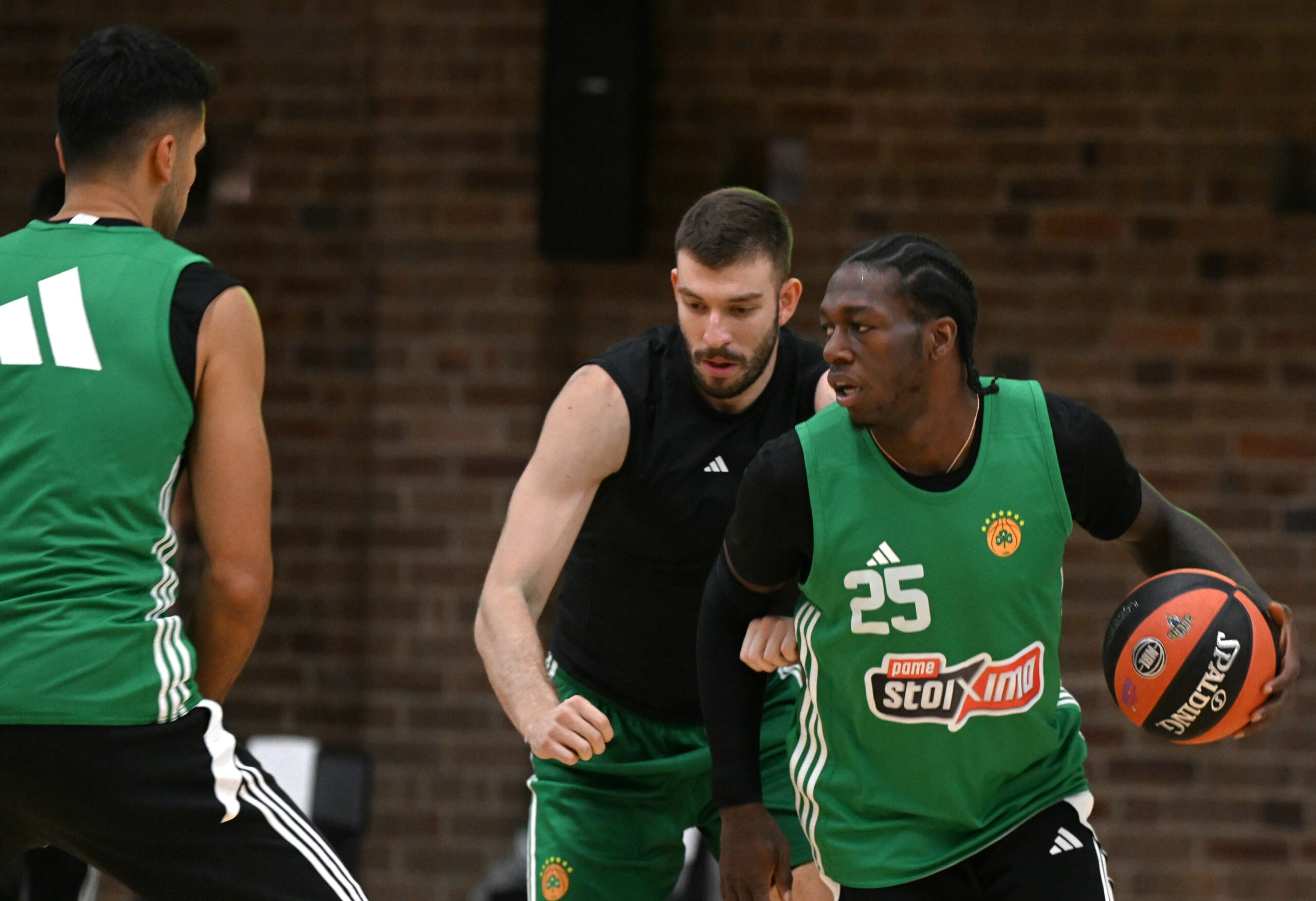 Παναθηναϊκός: Η απόφαση για δύο κόντρα στην Αδελαΐδα - Τα… κόλπα του Ναν