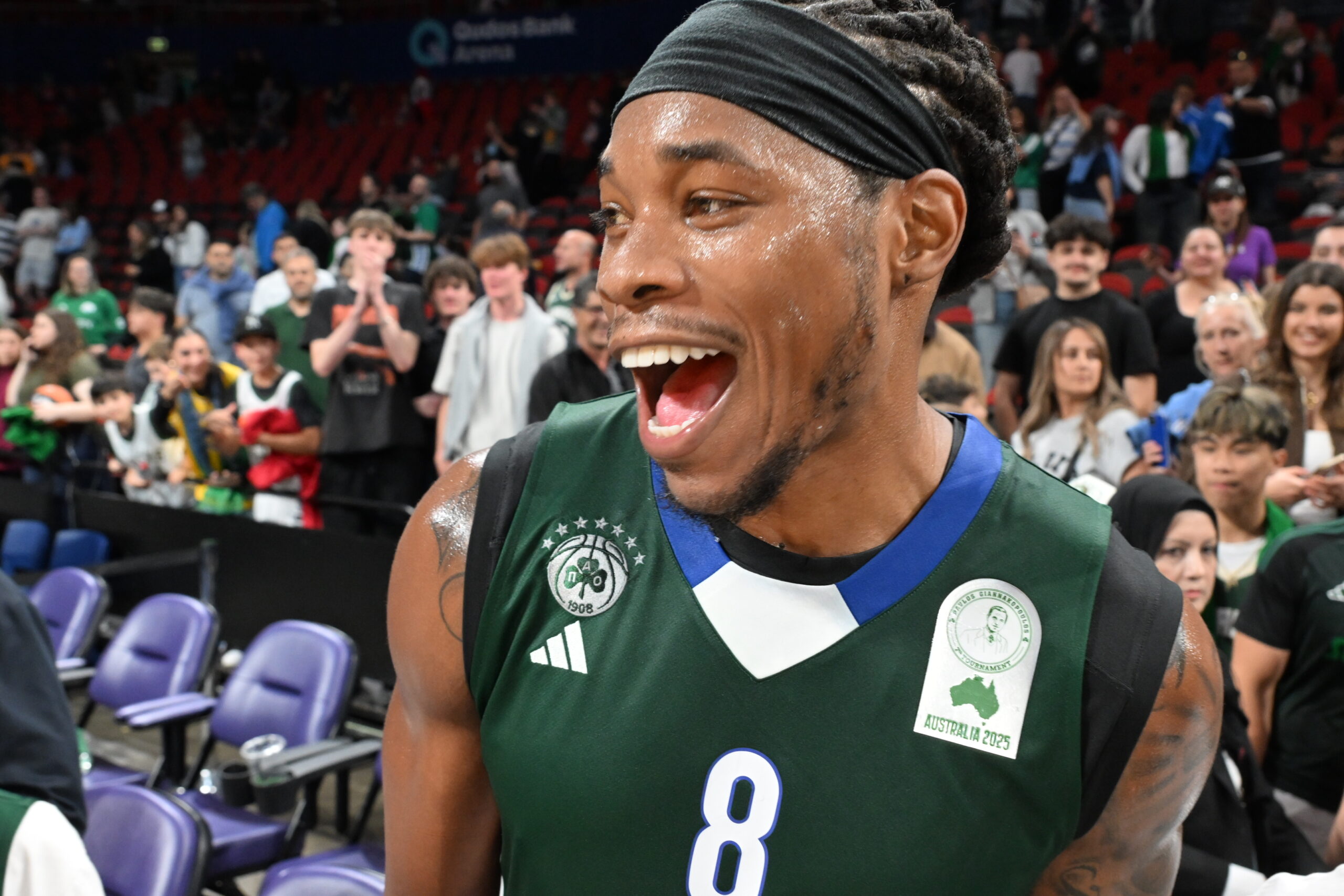 Ρίσον Χολμς: «Οι πιο απίθανοι οπαδοί» – Η συγκίνηση του Αμερικανού για τον Παναθηναϊκό