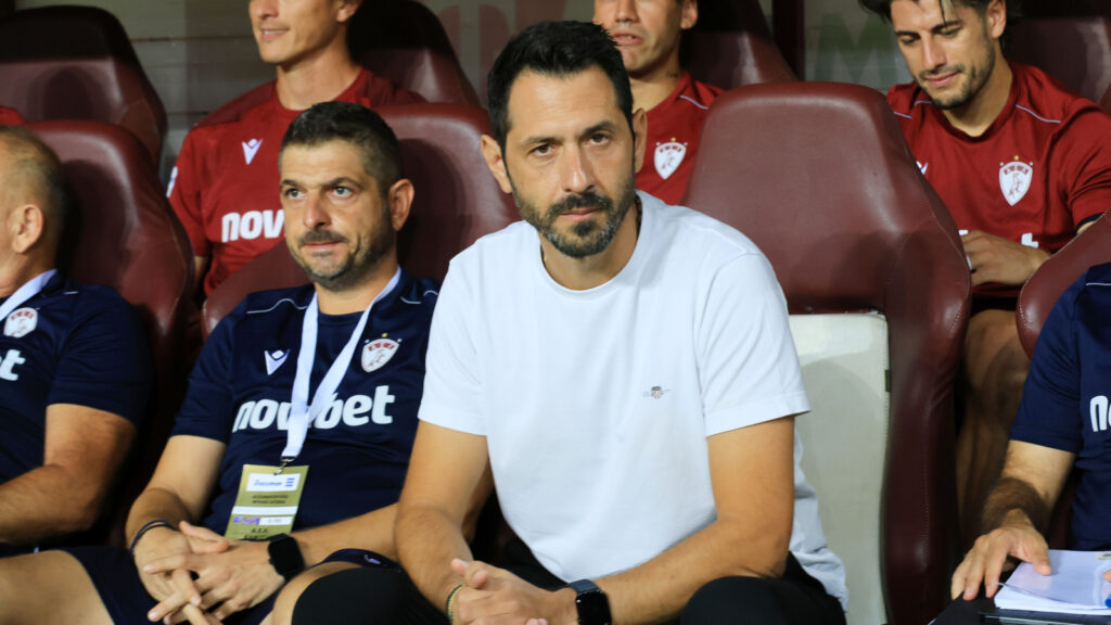 Πετράκης: «Κέρδισε τον βάζελο στο Πανθεσσαλικό» - Σάλος με τον προπονητή της ΑΕΛ