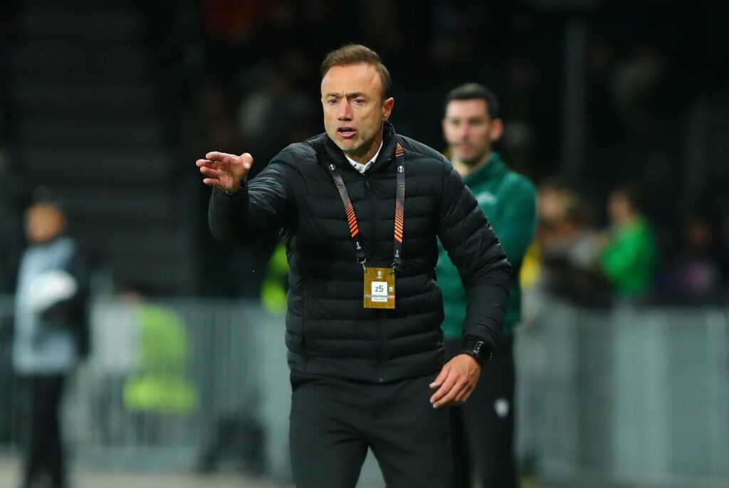 Παναθηναϊκός: Το πλάνο του Κόντη για το κέντρο της άμυνας